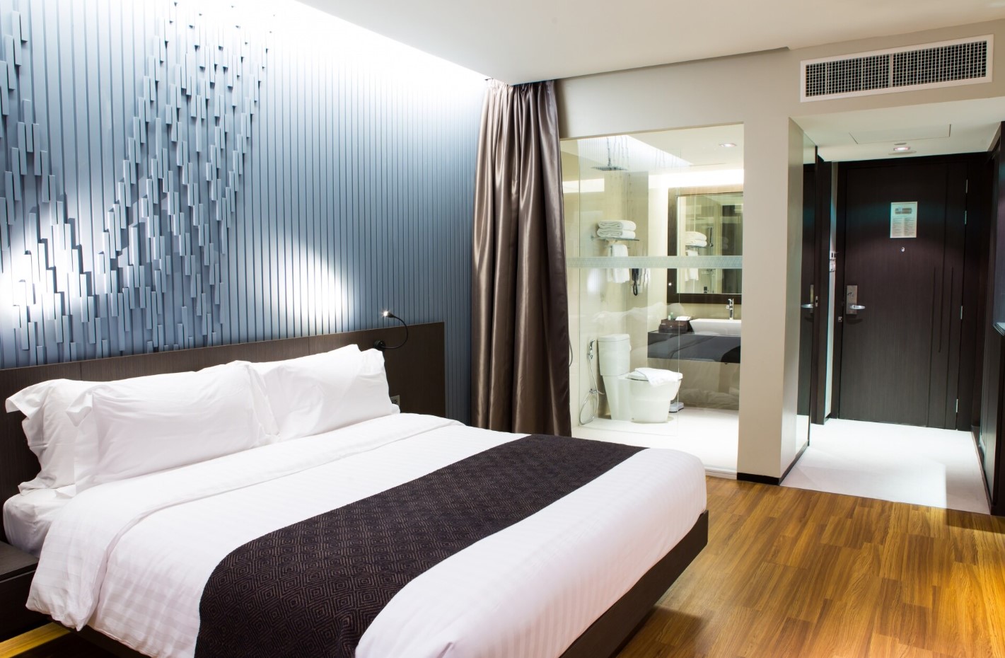 hoteliers-choice-room